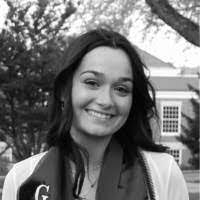 Julie Edgecomb's Instagram, Twitter & Facebook