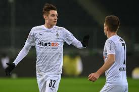 Phong độ augsburg và borussia m'gladbach. Fc Augsburg Vs Borussia Monchengladbach Live Streaming Bundesliga