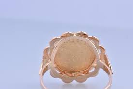 Esto incluye a los inmigrantes mexicanos que residen en estados unidos y a los estadounidenses que, en el censo, se identifican como de origen mexicano. Gelbgold Munzring Mit Einer Goldmunze Dos Pesos Estados Unidos Mexicanos 1945 Schmuck Und Stifte Plazzart