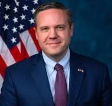 What is preventing the 1/6 Committee from hog tying Clarence Thomas and his  wife and drag them before their Committee to answer questions?