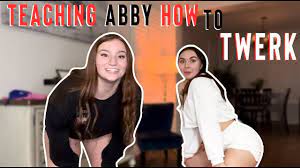 TEACHING ABBY BERNER HOW TO TWERK @AbbyBerner - YouTube