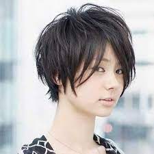 We spoke to hoey and fellow hairstylists justine marjan and giovanni vaccaro for their take on the best short cuts for round faces. 50 Perfect Short Haircuts For Round Faces Hair Motive