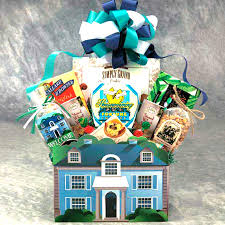 People forget what you gave or what your said, but they never forget how you made them feel. Simply Grand New Home Gift Basket