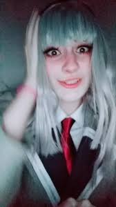 Anna Bites Off Okuma Zipper