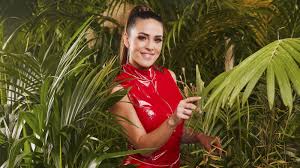 Elena miras behauptet, die geschichte, der wendler habe claudia wegen laura verlassen, sei ganz anders abgelaufen. Dschungelcamp 2020 So Tickt Elena Miras Privat Promiplanet