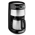 Coffee maker with carafe