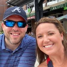 Darin Allison's Instagram, Twitter & Facebook