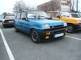 Image result for Bleu Navy 1982 Renault