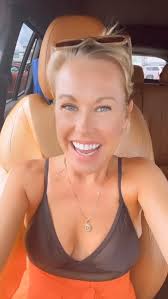 Switch your perspective, switch everything., #contentcreatorlife  #socialmediamarketing