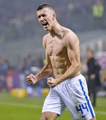 Or maybe ronaldo's at the 2002. Liverpool Transfers 35m Push For Available Inter Milan Midfielder Football Sport Express Co Uk