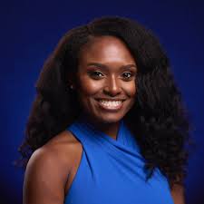 Which one do you like best!?! I think it's time for a new LinkedIn  headshot! Shoutout to the companies with professional photo booths at  @nabjofficial 🙌🏾🙌🏾