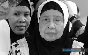 Dato' hishammudin bin tun hussein. Nation Mourns Loss Of Tun Rahah