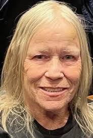 Elaine Myrick's Instagram, Twitter & Facebook