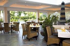 Wir verwöhnen sie mit einem frischen sortiment hochwertiger caféspezialitäten und torten sowie mit kleinen und größeren mahlzeiten für. Die 10 Besten Restaurants Nahe Botanischer Garten Linz Tripadvisor