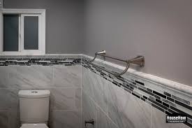Is it better to tile or paint a bathroom. Is It Better To Paint Or Tile The Walls In The Bathroom