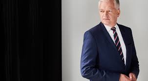 Jeden ze stołecznych radnych przygotował dla uczestników marszu tęczowe akty małżeństwa. Gowin Dla Onet Pl W Zjednoczonej Prawicy Sa Politycy Ktorzy Wypchneliby Porozumienie Poza Koalicje Ludzie