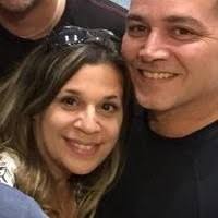 200+ perfiles de «Casucci»