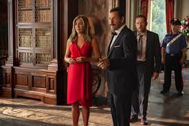 Jennifer aniston should be getting better projects. In Netflix S Murder Mystery Jennifer Aniston And Adam Sandler Reunite For First Time Since 2011