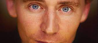 Лауреат премий лоренса оливье и «золотой глобус». Tom Hiddleston Blue Eyes Number 7 By Blaizeskulduggery10 On Deviantart