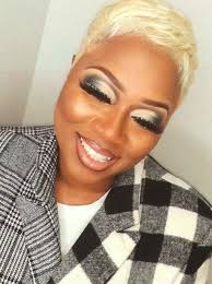 Schedule online with Anastasia