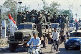 Scrambled to pull back its last personnel in the city. Spot The Honda Saigon 1975