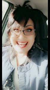 Isabelle Dailey's Instagram, Twitter & Facebook