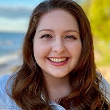 Laura Barbieri's Instagram, Twitter & Facebook