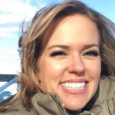 Our longtime friend and Channel 3 anchor, Denise D'Ascenzo, passed away  today. There are no words that can begin to summarize this loss. Please  keep her family in your prayers at this