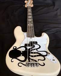 Mark switched to a jaguar bass and a teaser of this new bass was posted on from left to right: Fender Mark Hoppus Artist Series Signature Jazz Bass 2003 2015 Reverb Mark Hoppus Bass Fender American Deluxe Fender Bass