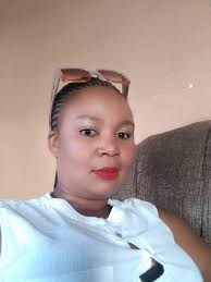 English male fantail looking for new home or swap with English female. Ke  mo Masunga. Inbox or App