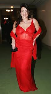 Im interview mit bunte.de sagte sie nun, dass sie ihre weiblichen kurven aber nicht verloren habe: Nora