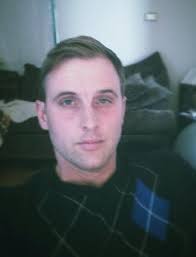 Robert E Winningham (@RobertE42235752)