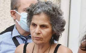 Εξιτήριο από το νοσοκομείο για την κόρη του μαργαρίτα. V2no32yj8gdugm