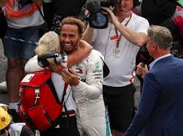 Kolumne boxenfunk lewis hamilton wird zum beckham der. Lewis Hamilton Das Ist Die Frau An Seiner Seite