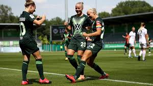 Places wolfsburg, germany arts & entertainment vfl wolfsburg frauenfußball. Frauen Des Vfl Wolfsburg Feiern Sechste Meisterschaft Eurosport