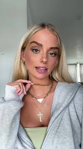 Miranda Hope Necklace Interview