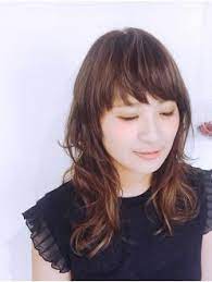 マッシュウルフ 美髪 髪型 ガーリー ヘアスタイル