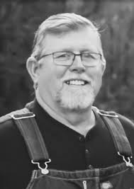 Orange Park adds color to its love of birds and trees