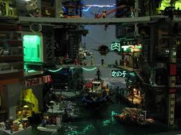 This Decaying Futuristic Lego City Is Neotokyo Reborn Cyberpunk City Lego City Lego Architecture