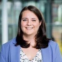 Isabel Hough's Instagram, Twitter & Facebook