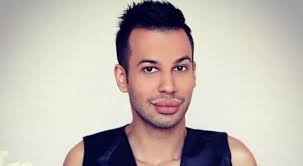 FOTO/ Jetë luksi dhe tutor femrash, jeta që bënte “Zogu i Tiranës”