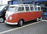VOLKSWAGEN-KOMBI