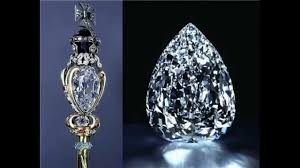 Cullinan diamond, world's largest gem diamond, which weighed about 3,106 carats in rough form named for sir thomas cullinan, who had discovered the mine three years earlier, the colourless. Cullinan Der Grosste Diamant Der Welt Youtube