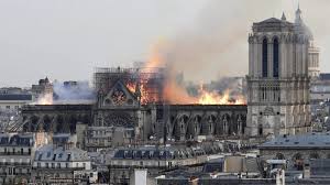 On en traîne d'écouté une déposition fait par la falourdel. Notre Dame De Paris A Fiery Calvary Fsspx Actualites Fsspx News