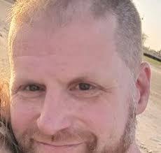 Barry Leger's Instagram, Twitter & Facebook