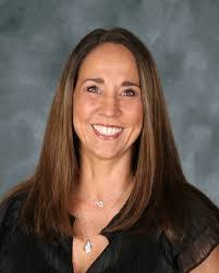 Lindsey Bassett's Instagram, Twitter & Facebook