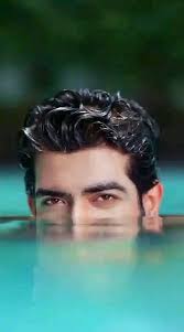 What celebrities you think can really fight 👊👊💥💥