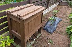 一戸建てから始まる構想自給自足的暮らしの趣味が広がる家 コンポスト 堆肥 ミミズコンポスト