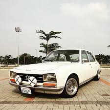 Achmad P Prodjosoetomo On Instagram X X 1980 Peugeot 504 Gl Vintageracing Retrospirit Latepost Classic P Peugeot Peugeot France Vintage Racing