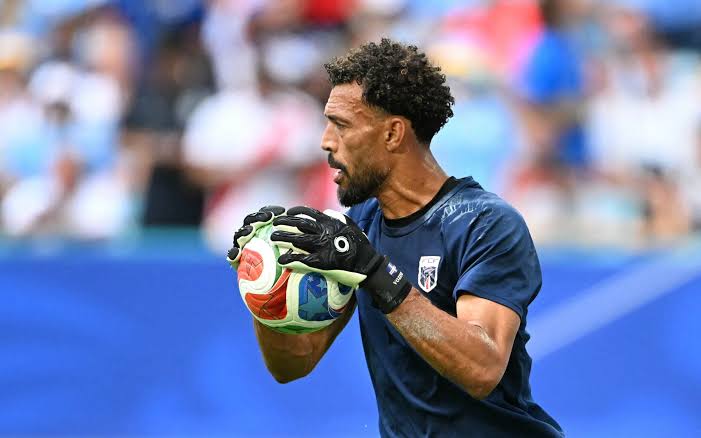 Goleiro Vozinha ganha homenagem no interior de São Paulo